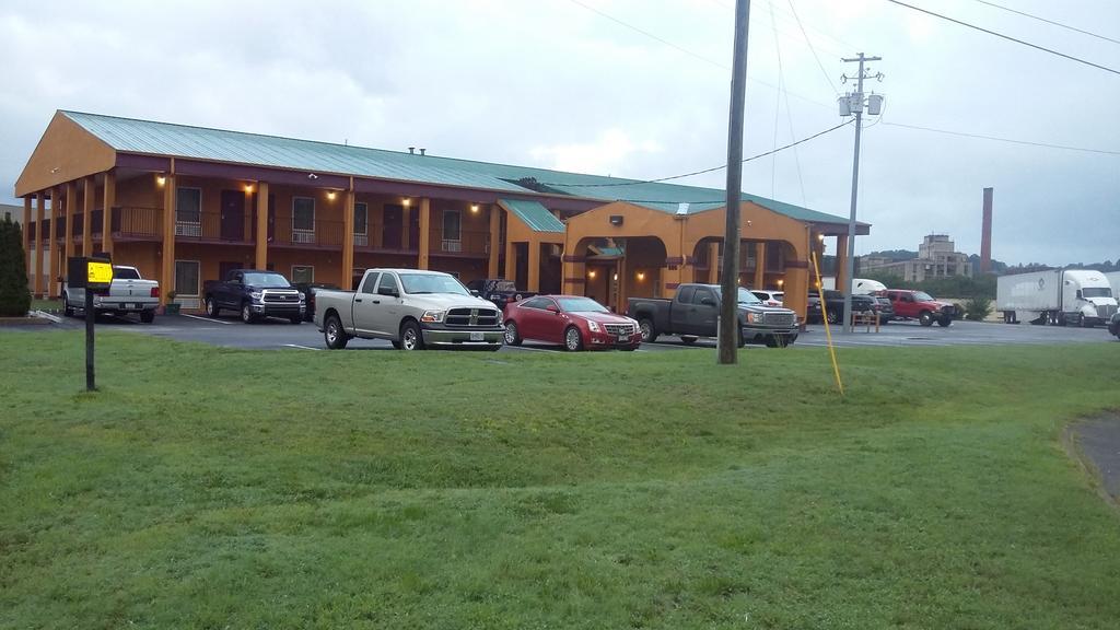 Travelers Inn Elizabethton Exterior foto